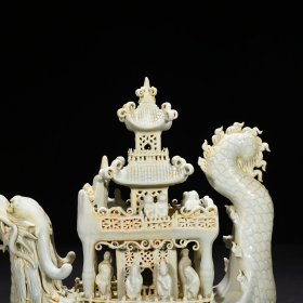 宋湖田窑影青釉八仙人物纹龙船 26*26厘米