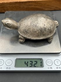 一个老银龟摆件1032