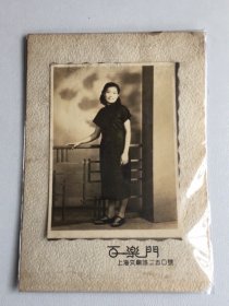 民国时期/上海旗袍美女照片/品好如图