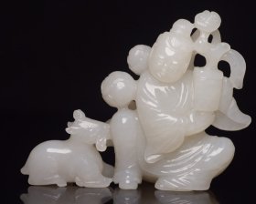 和田玉人物摆件       规格: 9.3×7.3×2.6厘米，重 138克。