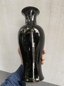 清代 中期 乌金釉 观音瓶