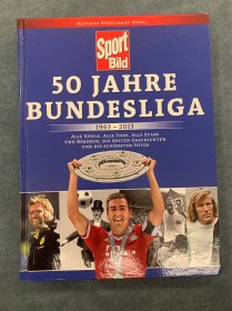 德国原版图片报德甲联赛50年硬皮精装特刊
德甲50年历史，拜仁慕尼黑多特蒙特
有每一个赛季德甲的介绍，每一个赛季的数据，也有50个赛季数据汇总，德甲球迷值得收藏！