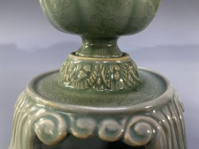 宋高丽青瓷茶盏高13厘米杯高6厘米直径8.2厘米