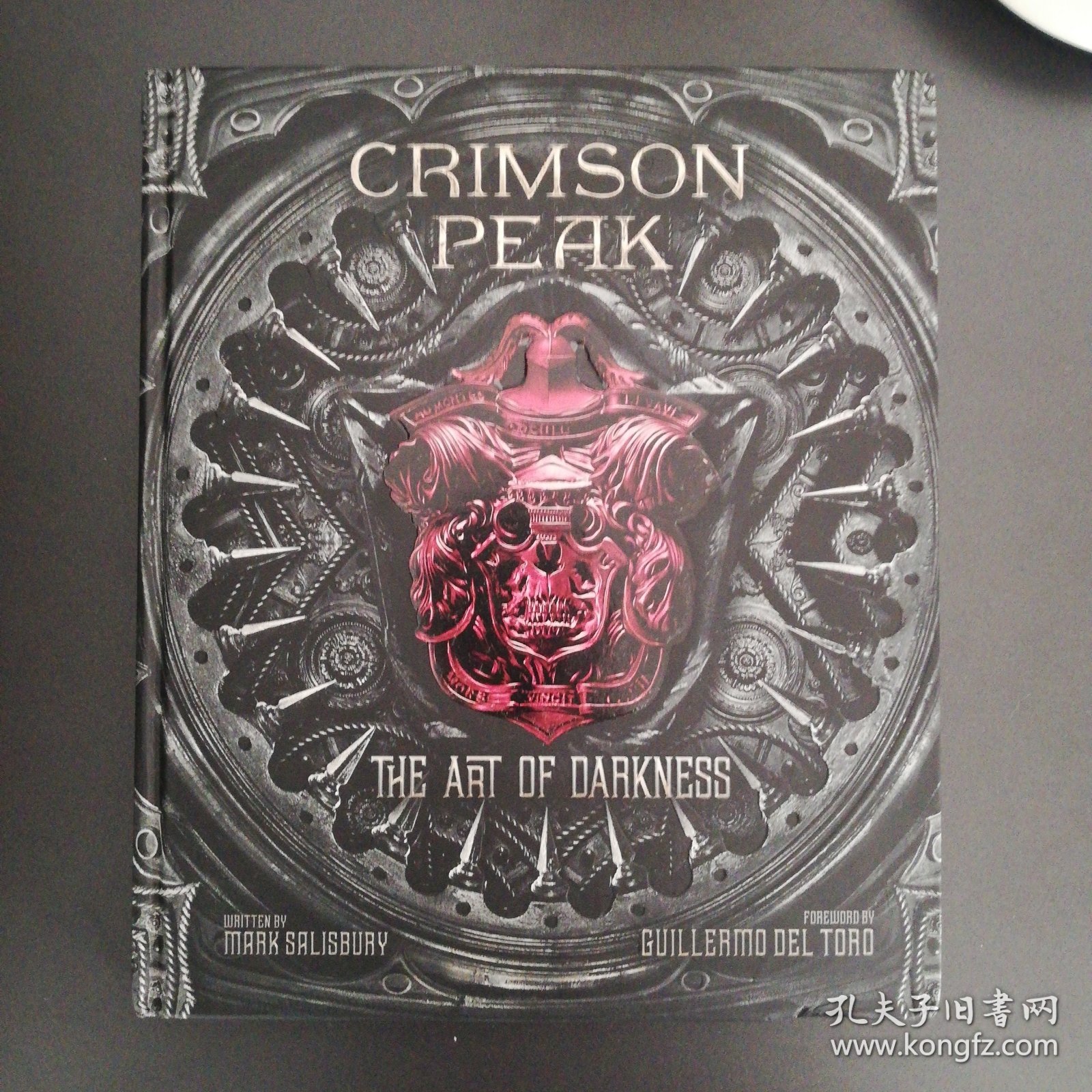 Crimson Peak: The Art of Darkness