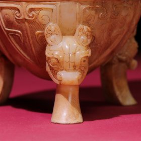 旧藏和田玉白玉活环三足兽兽器皿