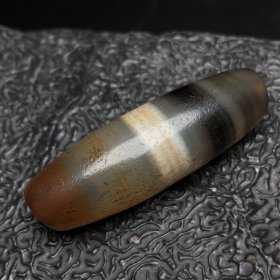 旧藏 多线天珠 尺寸 4.7×1.6厘米，重 16.6克
