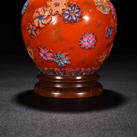 清乾隆矾红描金皮球花卉纹苹果尊2 高16厘米 宽13厘米