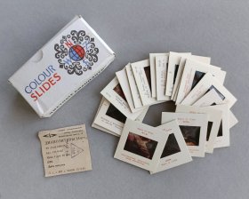 80-90年代，苏联产幻灯片一盒20张，135胶片/底片/油画幻灯片/名画/老物件/老胶片