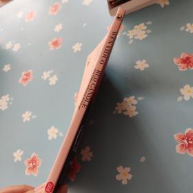 红烛 : 闻一多作品选 : 英文