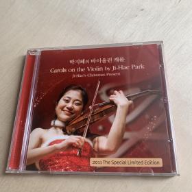 CD  박지혜의 바이올린 캐롤  Carols on  the Violin by Ji-Hae Park  Ji-Hae's Christmas Present  原盒中心锁扣有损坏，碟片九九新