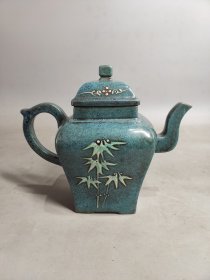 老珍藏，炉钧釉老紫砂壶一把，底款陈光明製，包浆自然，保存完整，收藏的佳品。