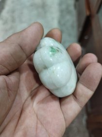 珍品翡翠粉盒