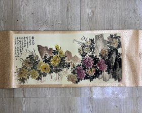 仿古横幅，吴昌硕花卉中堂画，秋山繁菊，实物拍摄 材质：宣纸 装裱尺寸：183×69cm 画芯尺寸：127x60cm