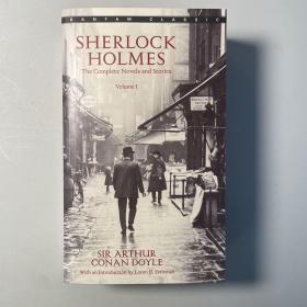 Sherlock Holmes：The Complete Novels and Stories Volume I