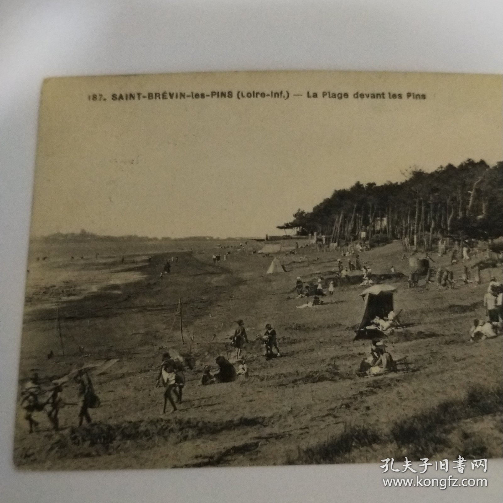 百年实寄明信片【1890～1948】 信札 信函 手写 书信 信函 实寄明信片【 有邮票 加盖印章 珍贵 稀少 文献价值极高】正面文字是主题、反文字是出版社等信息，手写内容及手稿、签名等 可自行翻译 研究， 装册 装框欣赏都非常漂亮有意思。百年实寄明信片编号458