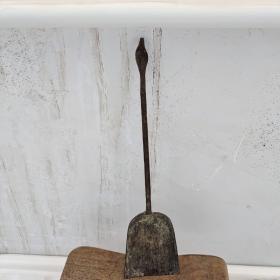 民国铜铲子：铲子一个，厚重