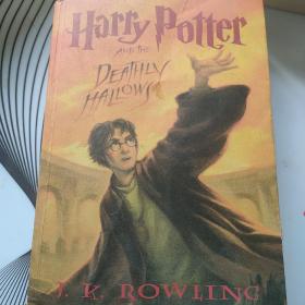 Harry Potter and the Deathly Hallows（有字迹）