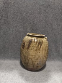 长沙窑釉下彩双系鼓式罐高20.4厘米，口径10.4，底足10.4厘米。