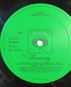 ｛莫扎特黑胶LP唱片｝，经典作品精选。Mozart Greatest Hits. 1971年荷兰制作发行。12寸33转。轻微旧痕，播放完美流畅。英国淘的。