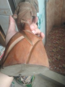 黄杨木纯手工刻樵夫 底有裂纹 卖个手工钱都不够高32Cm