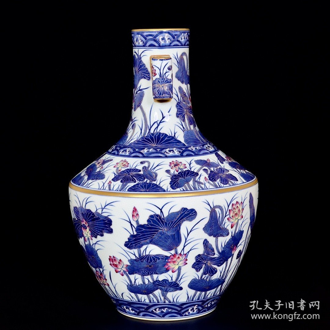 点击查看原图 清乾隆珐琅彩青花描金荷花纹贯耳瓶38/26厘米