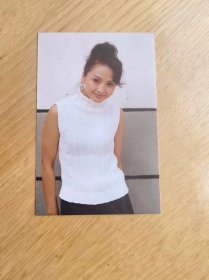 已故影视明星刘丹（还珠格格第二部饰演香妃）照片一张