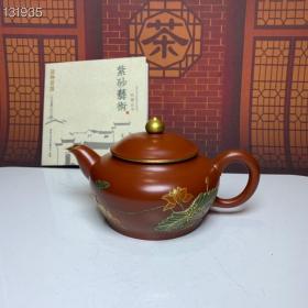 品名：合欢
底款：周桂珍