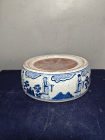 青花人物砚台