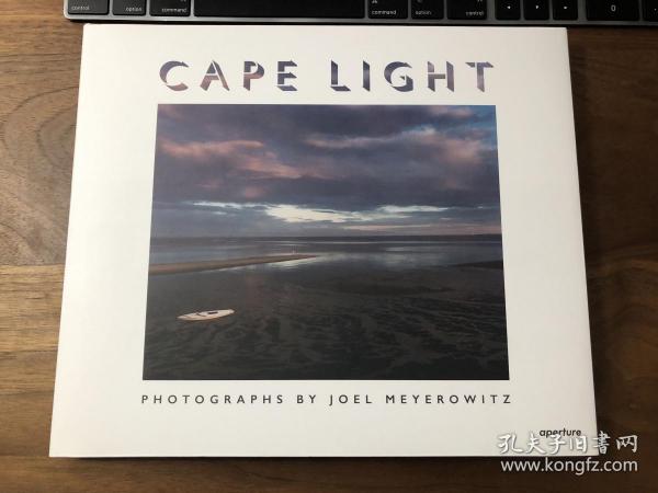 CAPE LIGHT