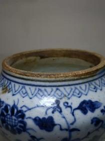 老瓷器，下村收来的，清代青花寿字缠枝花卉纹佛手钮盖罐