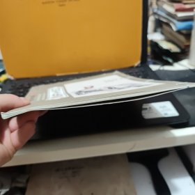 刘文西作品欣赏（大16开线装本，末页写有赠某教授，不知是作者赠否，详细参照书影）