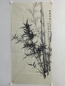 保真书画，当代画墨竹名家，吕长池《只为岁寒心似铁》四尺整纸墨竹国画一幅136×66.5，软片。作者编著有《风晴雨雪墨竹画法》《墨竹写意画法》等书，天津杨柳青画社出版发行，深受广大美术爱好者喜欢。