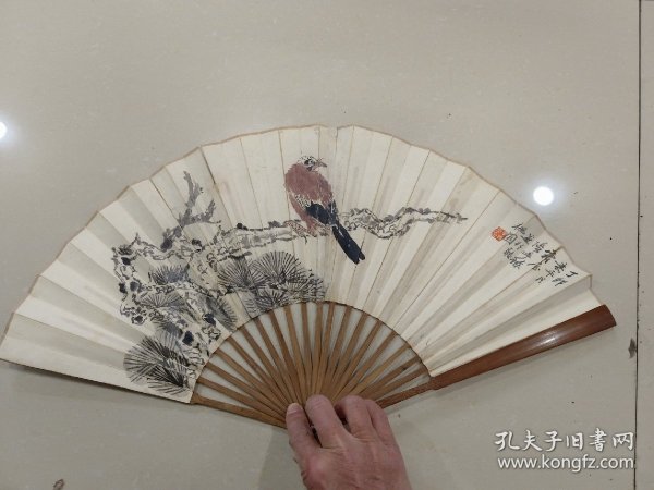 苏州国画院长张辛稼和金石篆刻书法家瓦翁花鸟画成扇