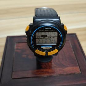 卡西欧电子表，日本产原装卡西欧手表。还在正常使用，实物拍照，按图发货 。有咨询问题，拍前联系，售出不退