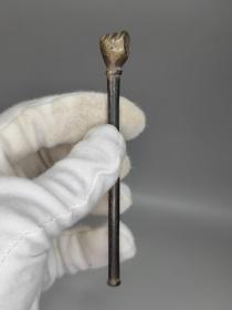 清代铜烟枪，大权在握。直径1.1cm 高11.2cm