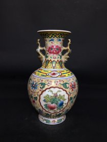 珐琅彩花瓶