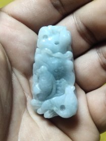 翡翠吊坠 多层雕刻富贵有余