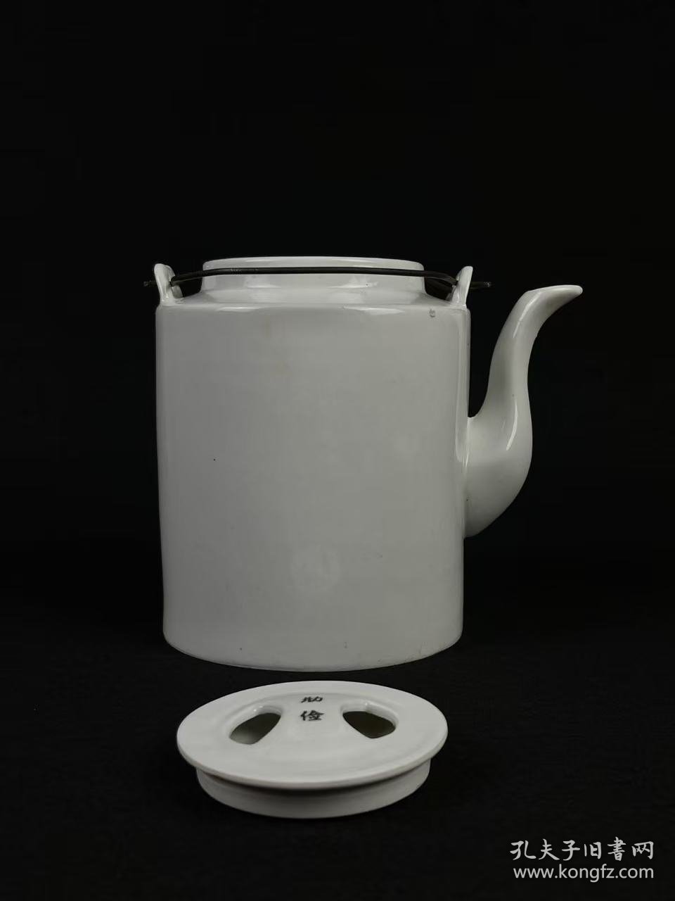 旧藏【瓜儿离不开秧】提梁壶、双提铁提系，全品完整、实拍如图！