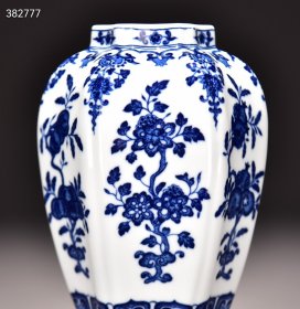旧藏大清乾隆青花折枝瓜果花卉纹罐！