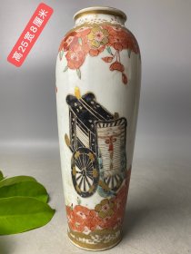 粉彩描金花瓶一个 器型漂亮