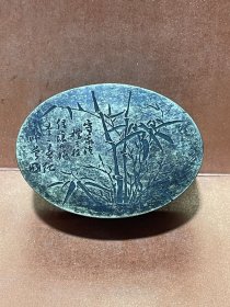 旧藏白铜纯手工墨盒， 规格：宽4.5cm，长6.2cm，厚2.5cm，重85g.