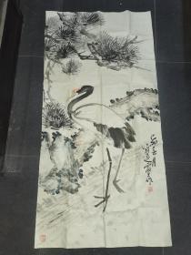 李霞生，原名李近臣，号昨非楼主、六鸡老人，1908年生于河南新乡，2000年8月与世长辞，是当代著名艺术家、美术教育家。