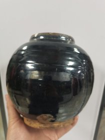 西夏黑釉瓷窑罐