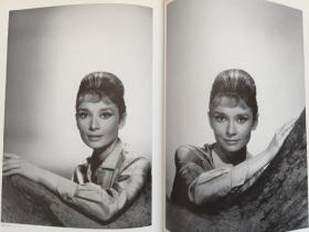 Intimate Audrey  奥黛丽赫本写真集 1954-1956