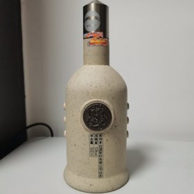 茅台酒瓶:神舟一个，少见漂亮。