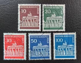 信61德国西柏林1966年邮票，勃兰登堡门，建筑风光历史遗迹。5全上品信销（随机发货！）2015斯科特目录5.35美元。
