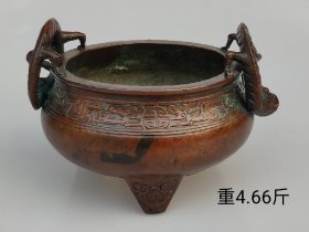 旧藏 铜制“三足螭龙双耳”香炉，传世包浆品相，重4.66斤，物品实拍如图！