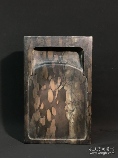 旧藏松皮纹歙砚款：梅景书屋珍藏(吴湖帆）