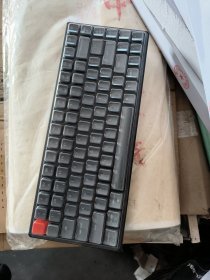 蓝牙双模机械键盘