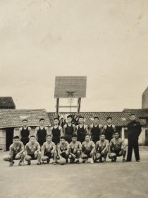 民国南京老照片中央大学男子篮球队